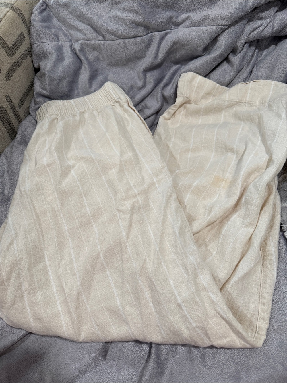 Old Navy Cream Pinstripe Wide-Leg Pants